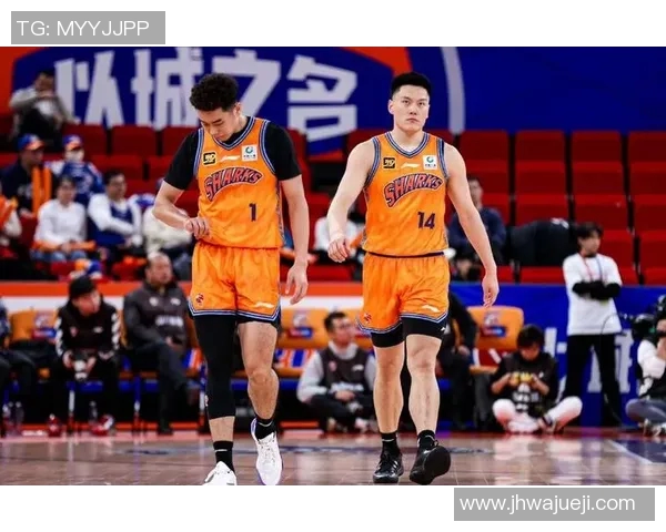 广东宏远94比75战胜上海男篮,取得四连胜 广东宏远94比75战胜上海男篮,取得四连胜