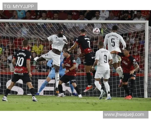 姆巴佩在西甲首秀表现糟糕,球迷怀疑他能否适应球队节奏和风格 姆巴佩在西甲首秀表现糟糕,球迷怀疑他能否适应球队节奏和风格