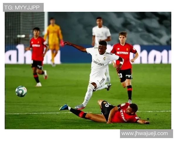 瓦伦西亚主场闷平马洛卡，卫冕冠军再度挑战榜首！