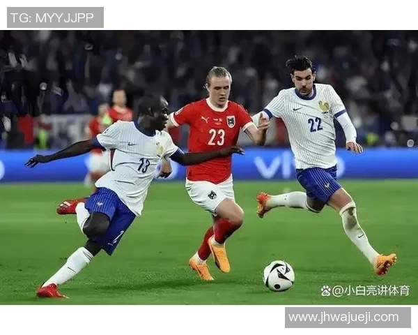 欧洲杯赛场出现惊险一幕，裁判争议成焦点